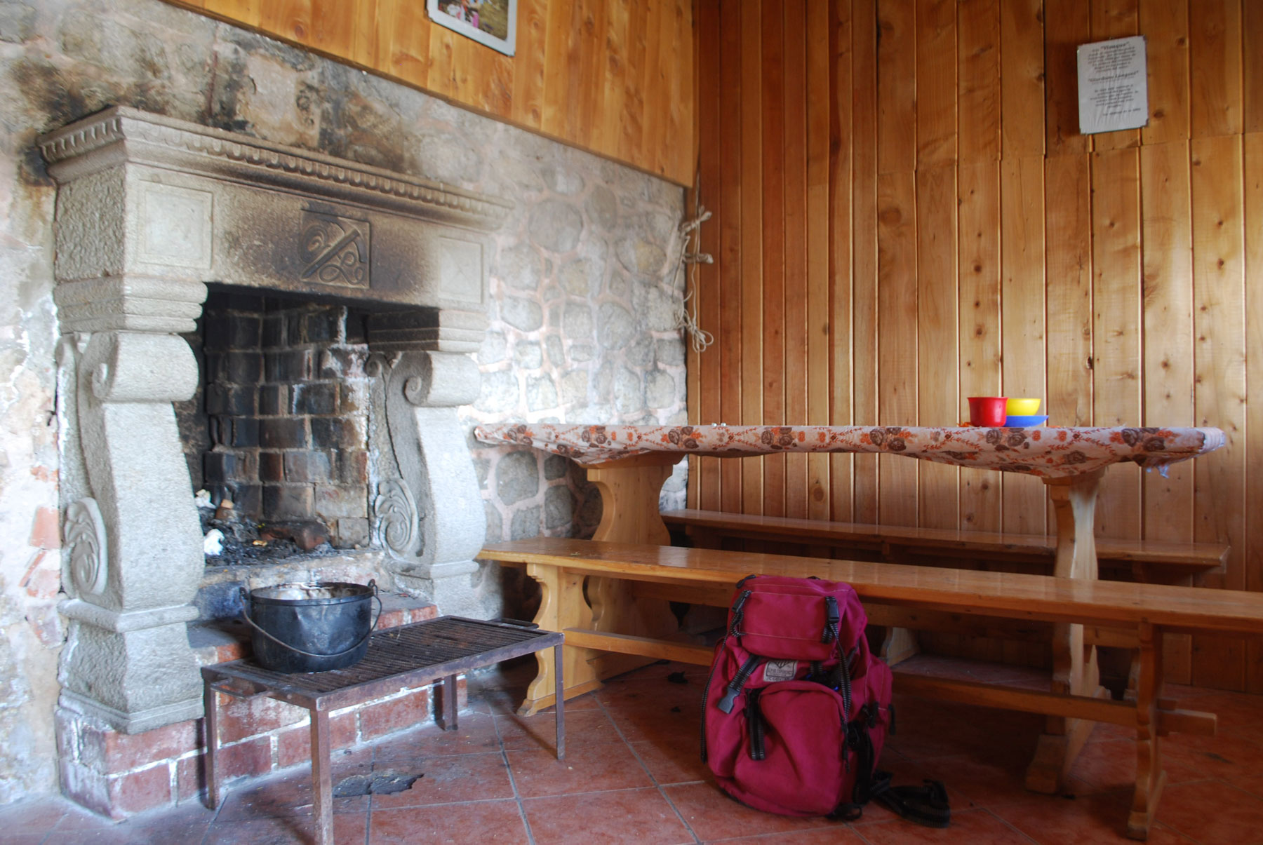 refugio_longoni_peru_andes_hut_cordillera_blanca_1
